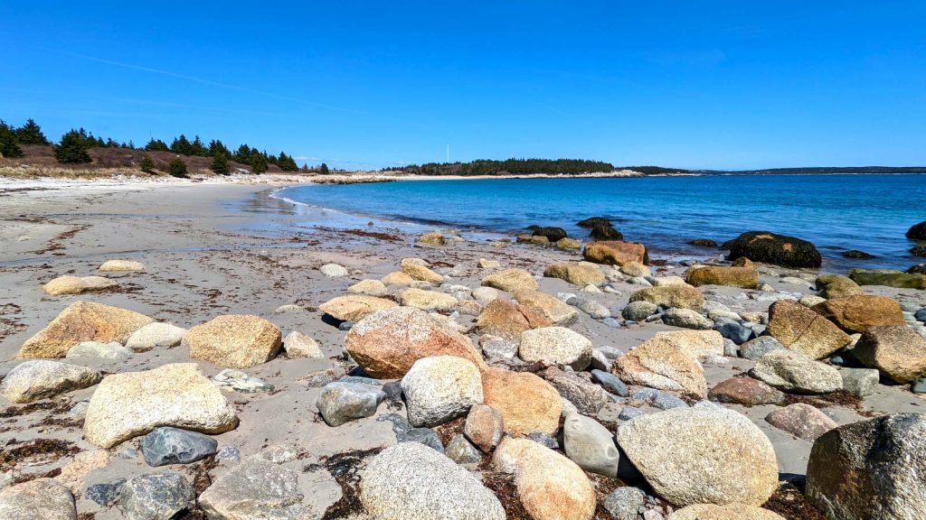 Roguetrippers the best beaches near Halifax that are a must visit when you come to Nova Scotia.
