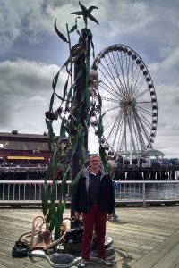 in May 2015, Roguetrippers visited the Seattle Aquarium, which has many amazing exhibits, and sea creature sculptures.