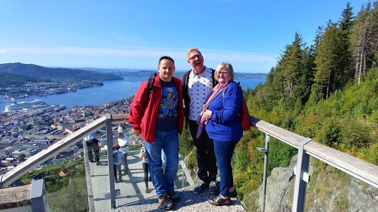 Roguetrippers What To Pack For a Cruise Vacation - Go Bag