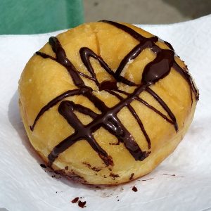 Roguetrippers enjoyed the butter tart donut from Georgian Bakery in Midland