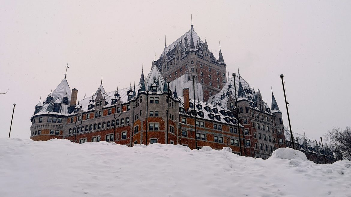 Château Frontenac: Stay Like a Queen in Québec Château Frontenac in Quebec City is a beautiful place to visit