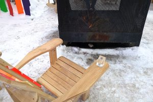 Roguetrippers got to sit by the fire with a cocktail during Carnaval de Quebec.
