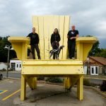 Roguetrippers and RandomsTravels visit the Big Yellow Muskoka Chair at the Sawdust City Brewing Company