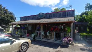 Roguetrippers made a road trip to Doo Doo's bakery in Bailieboro, Ontario