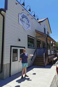 Nick Kulnies visits Kristi's Market Kitchen for some of the best butter tarts.