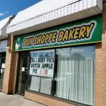 Roguetrippers visit Bun Shoppe bakery in Discover Brantford.