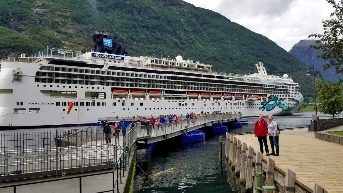 25 Common cruise vacation mistakes to avoid Top 25 common mistakes people make on their first cruise vacation