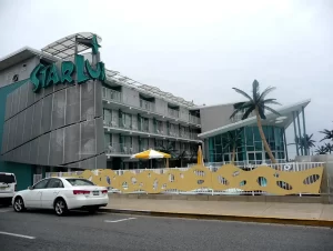 Roguetrippers stayed at the StarLux Hotel on the Jersey Shore