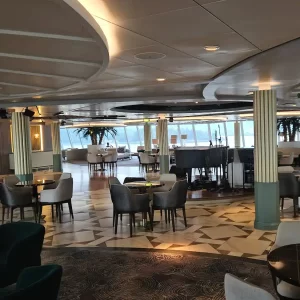 Roguetrippers Crystal Cruises luxury and elegance