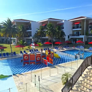 Roguetrippers visit Decameron Baru Resort in Cartagena