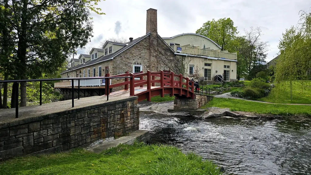 Roguetrippers visit small towns around Ontario